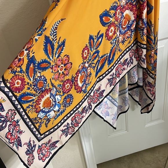 Flying Tomato yellow floral Dress Excellent NEW Condition - Picture 5 of 7